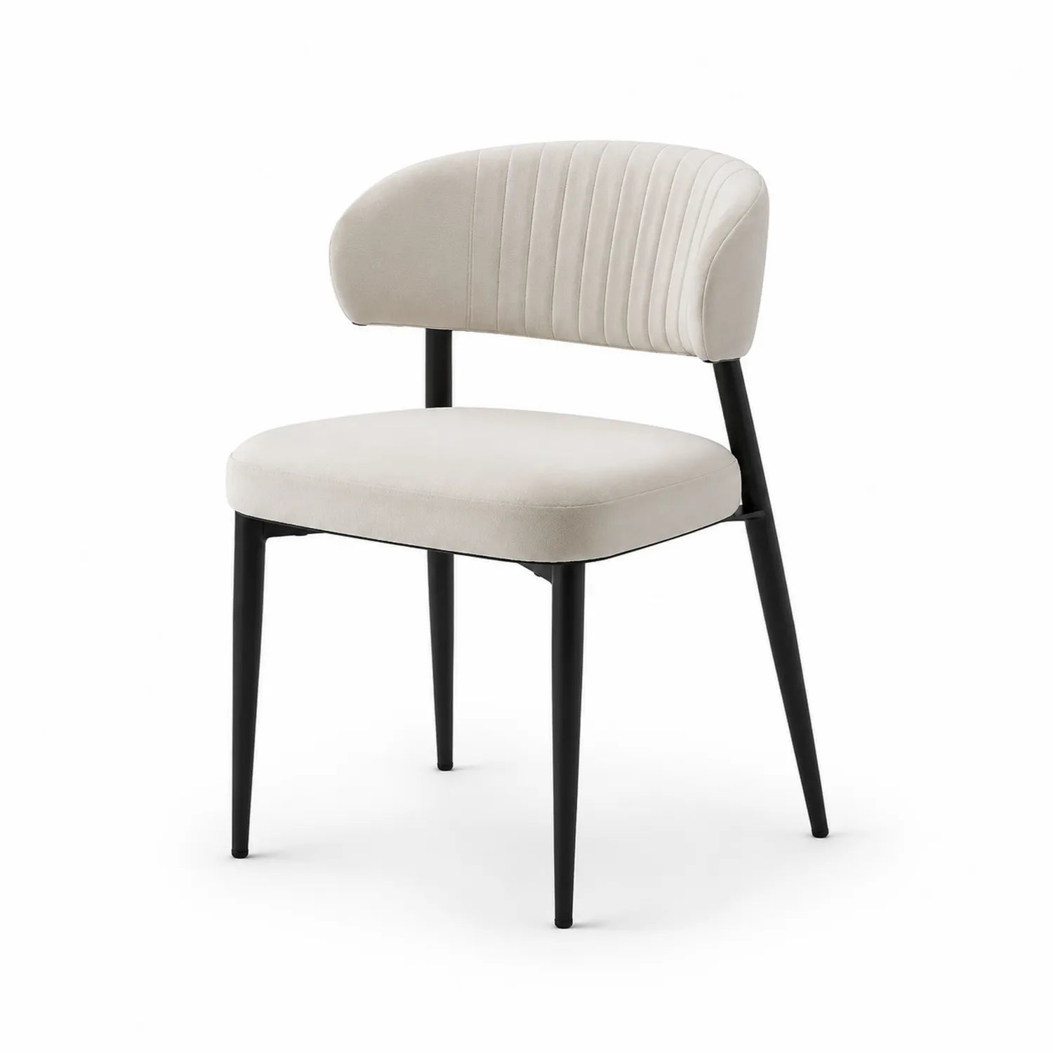 Silla de terciopelo beige con estructura de metal negra